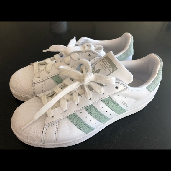 Women’s Adidas Superstar Sneakers - Picture 4 of 5